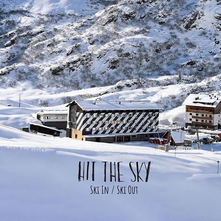 ホテル Hit The Sky サンクト・クリストフ・アム・アールベルク エクステリア 写真